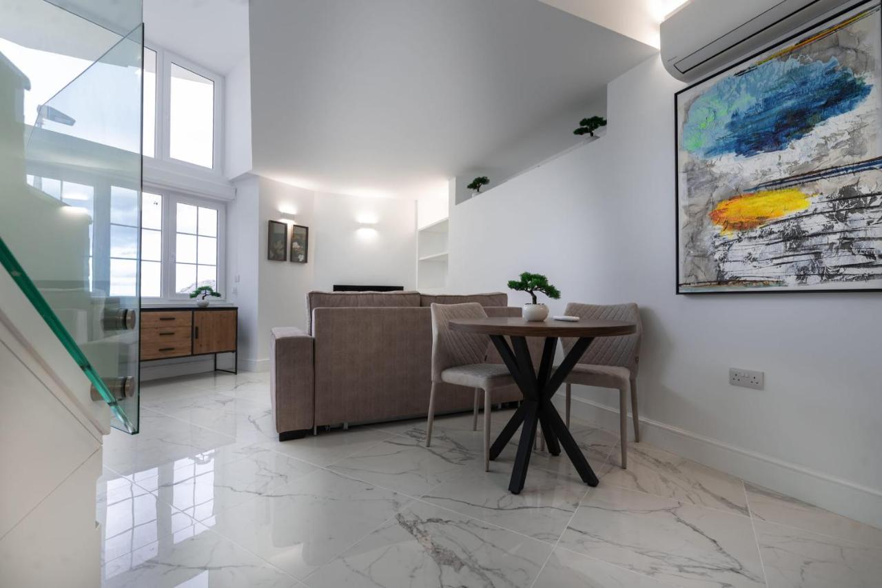 Beachfront Maisonette Gibraltár Kültér fotó
